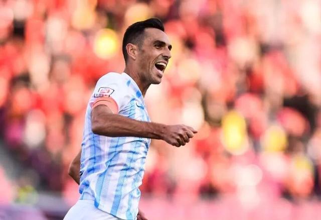 丝和管理层 丝和管理层